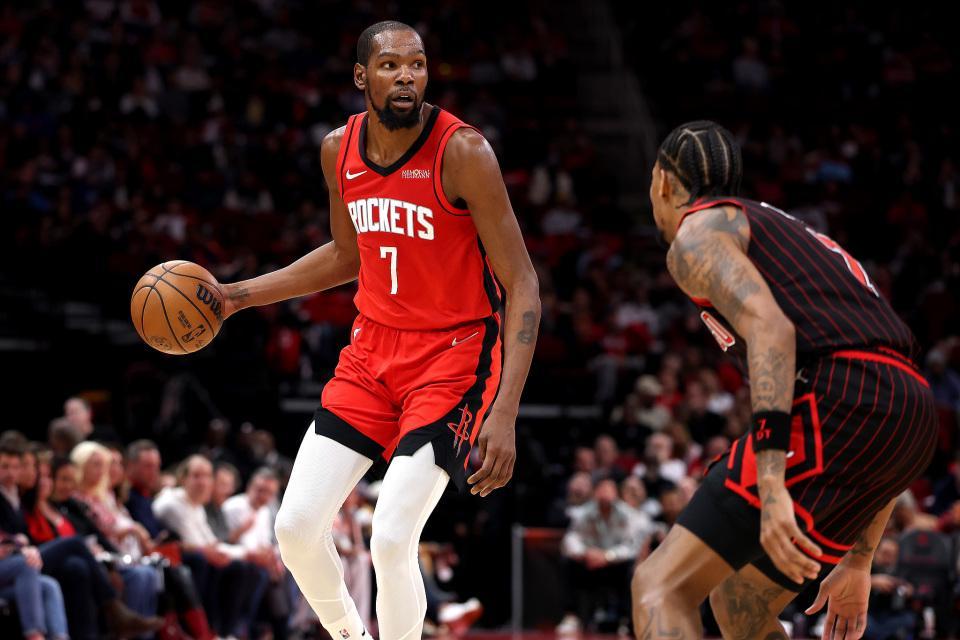 火箭终结3连败重返前六！杜兰特28+10秀暴扣 小贾18+7送关键三分