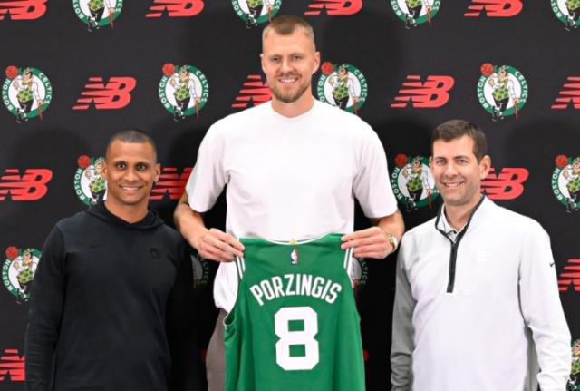 开云官方平台-波尔津吉斯亮相波士顿 史蒂文斯引援背后的逻辑