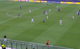 开云正版应用-【欧冠】恰神致胜 巴萨中柱+进球被吹0比1客负国米