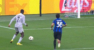 开云正版应用-【欧冠】恰神致胜 巴萨中柱+进球被吹0比1客负国米