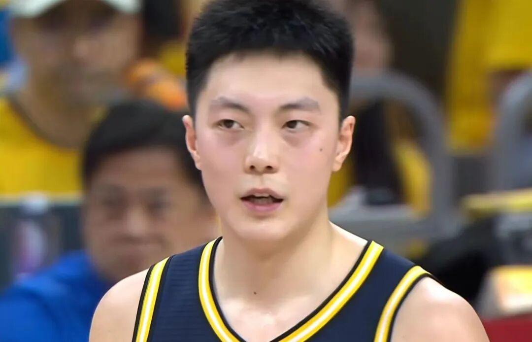 开云中国官网-广东男篮加时3分险胜北京,张皓嘉读秒绝杀 胡明轩23+6奎因39+9+8