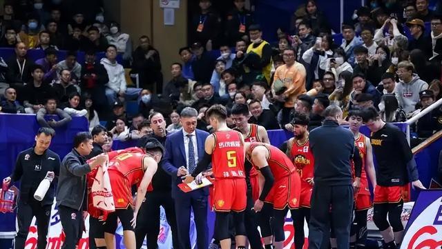 开云官方平台-广厦山西引争议！季后赛排名逻辑，常规赛第三为何握主场优势？